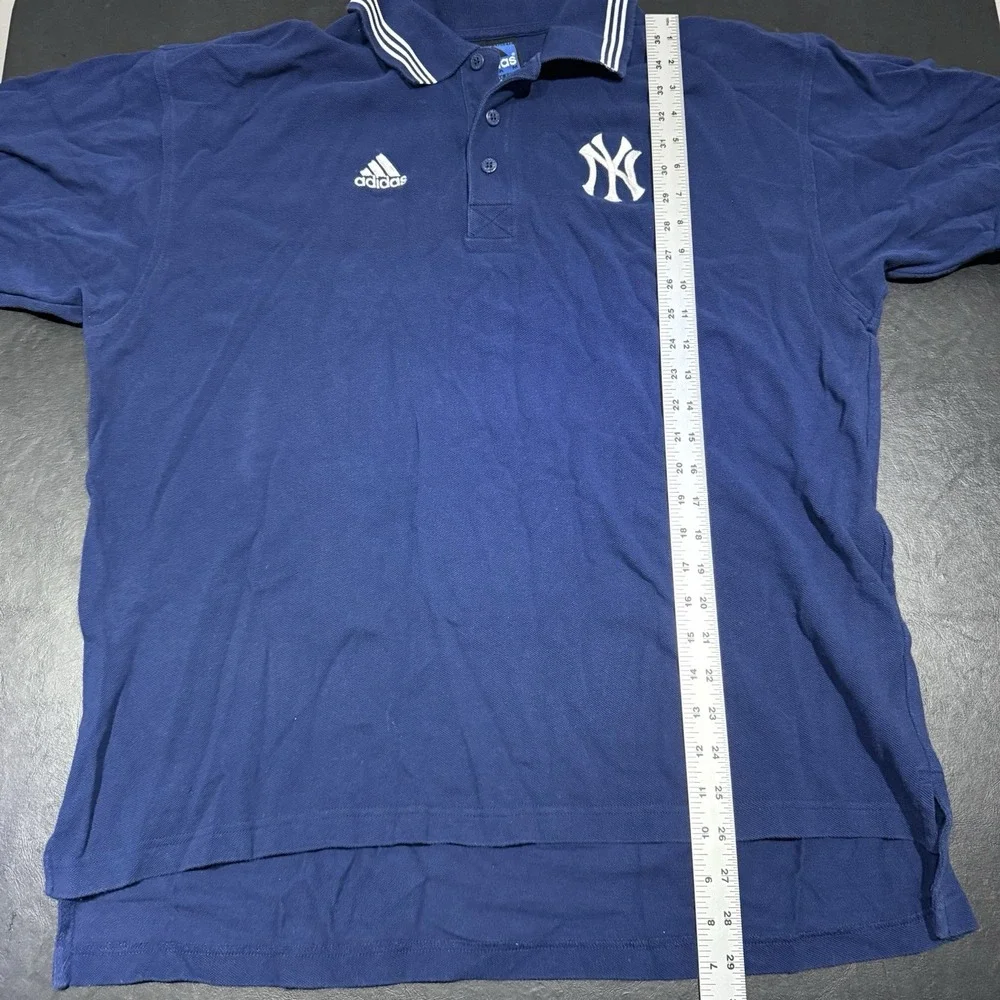 Men's Vintage Adidas Team New York Yankees Embroidered Blue Polo Shirt Size XL‎
